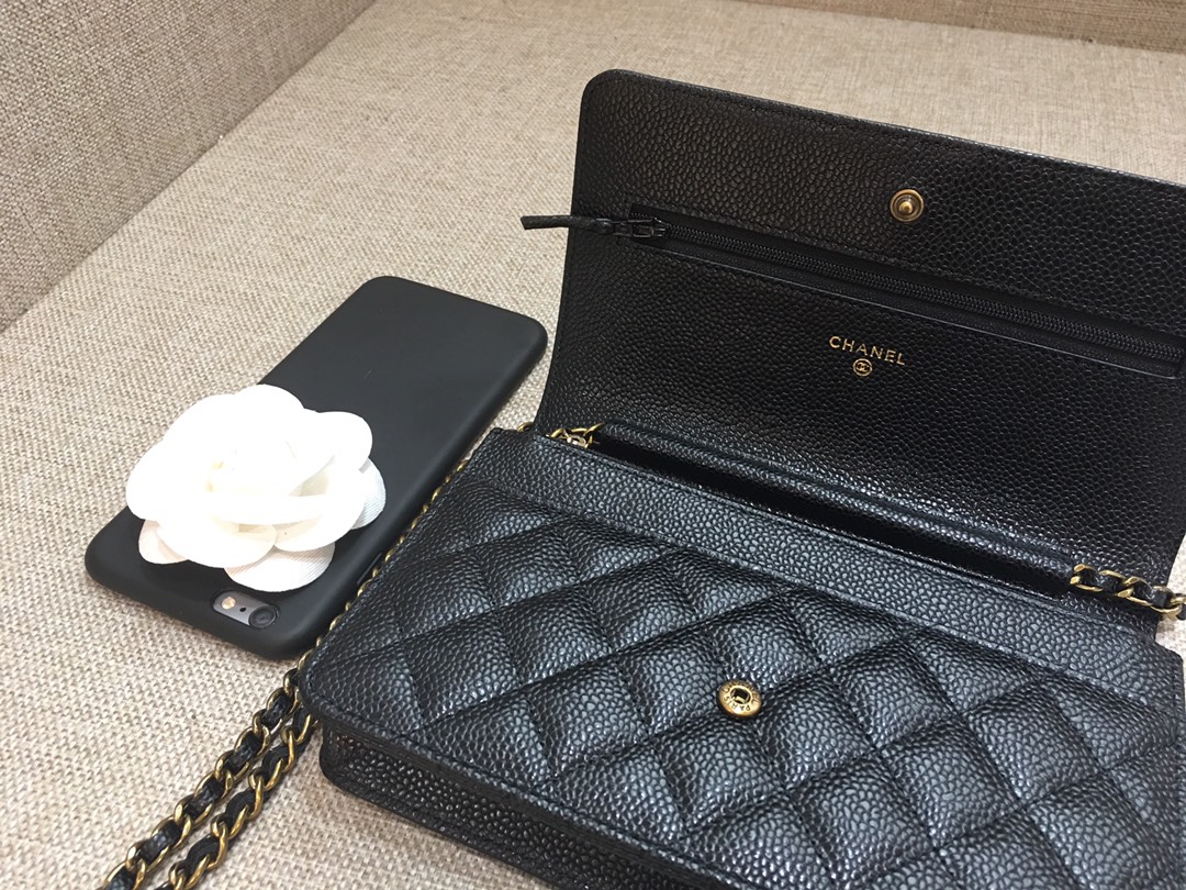 Caviar Leather Wallet On Chain Shoulder Bag A33814 Black/Gold